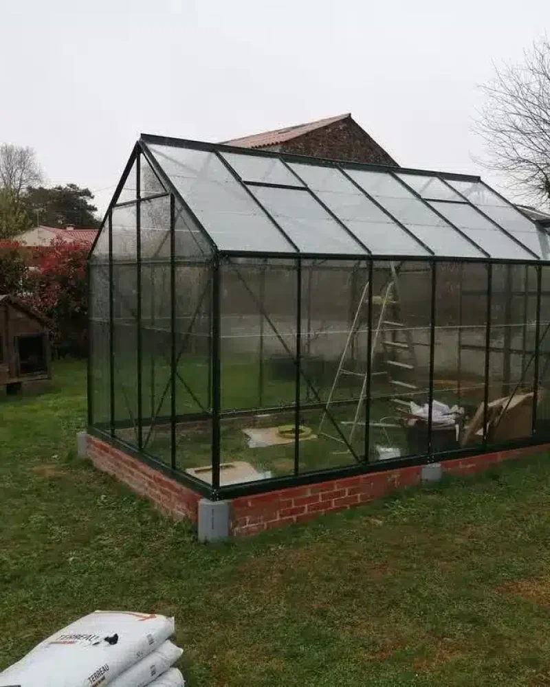 Réalisation de jardinage et d'entretien par JMS, menuisier à Saint-Hilaire-le-Vouhis