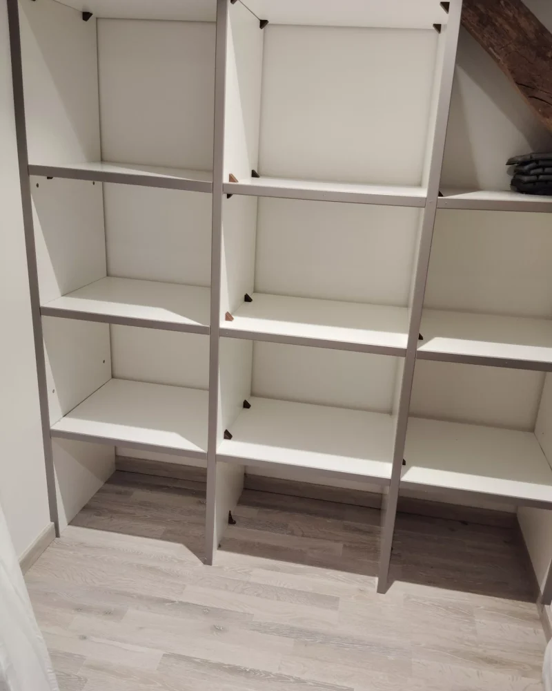 Réalisation de menuiseries intérieures par JMS, menuisier à Saint-Hilaire-le-Vouhis