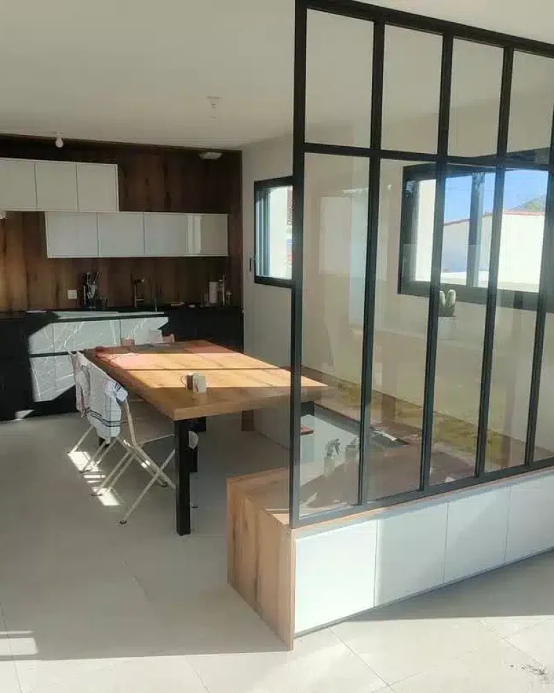 Réalisation de menuiseries intérieures par JMS, menuisier à Saint-Hilaire-le-Vouhis