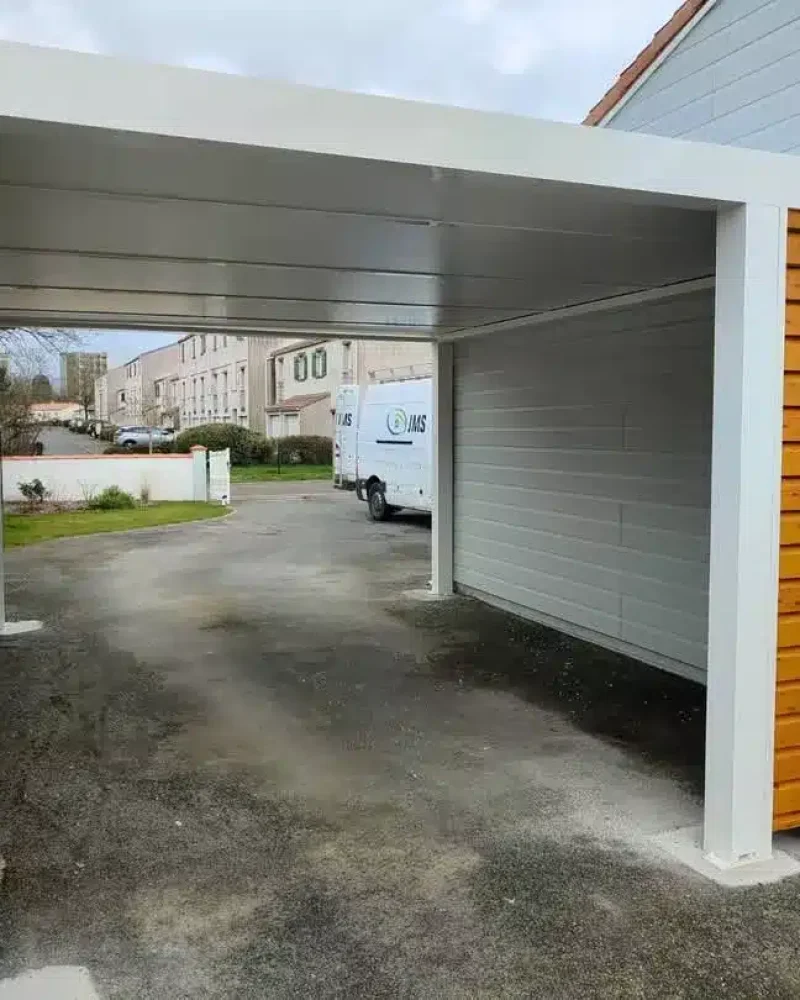 Réalisation de pergolas et vérandas par JMS, menuisier à Saint-Hilaire-le-Vouhis